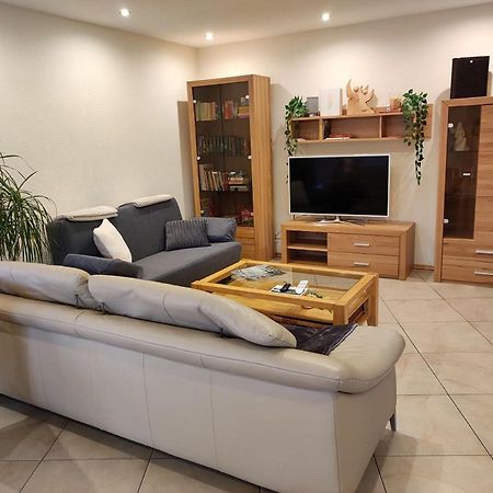 Ferienwohnung Bleifuss Altenbuch Bagian luar foto
